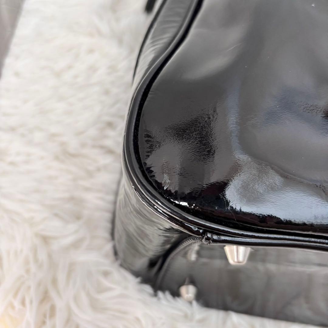 ZOOO deux mille ドゥミル エナメルハンドバッグ ✨超美品✨