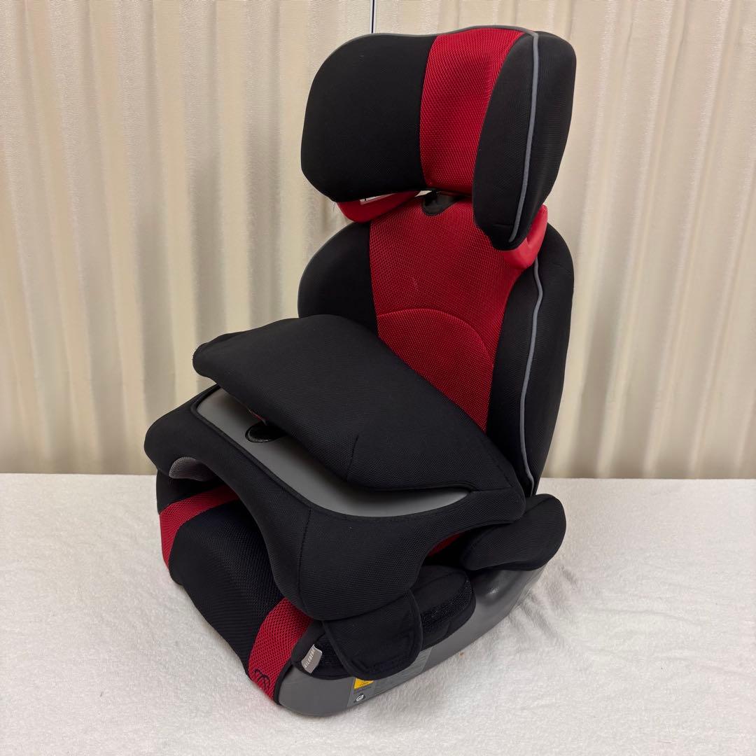 クリーニング済　☆綺麗☆　1〜11才　エールべべ　サラット3ステップⅡ　レッド黒