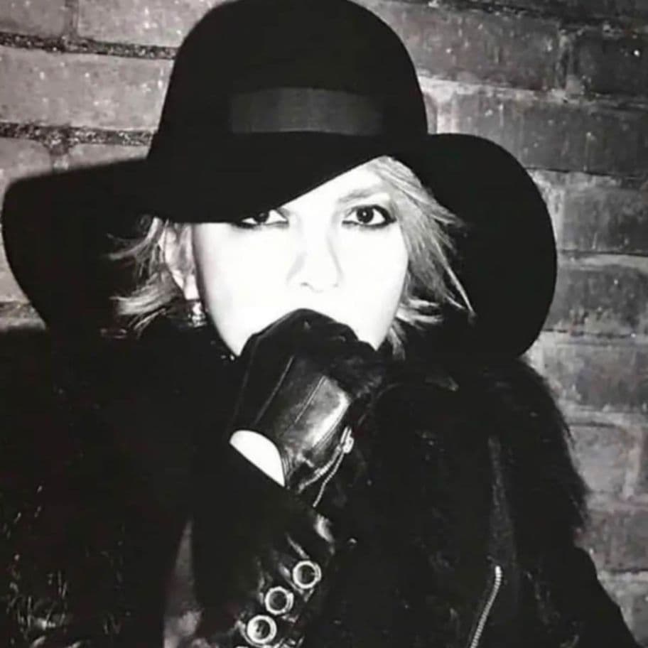 [即日発送] HYDE着用 レザーグローブ ☆様お取り置き9/30〜