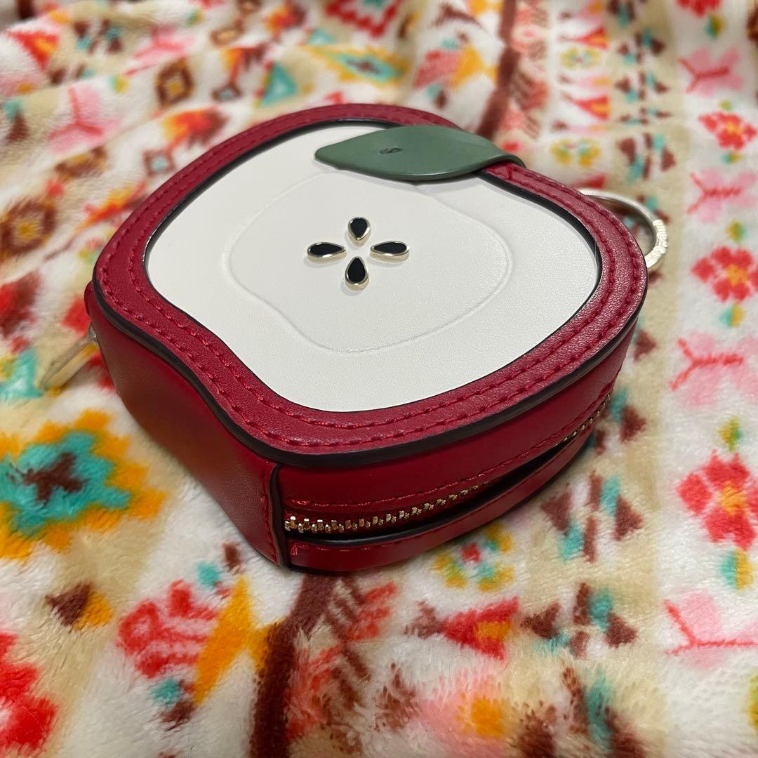 ケイトスペード　りんご　パース