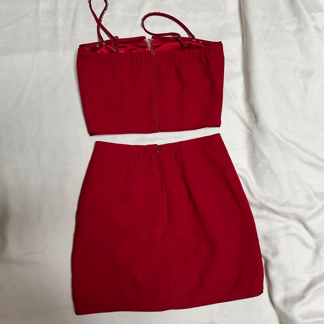 16日取り置き専用　robe de fleurs ビジュー装飾ミニドレス