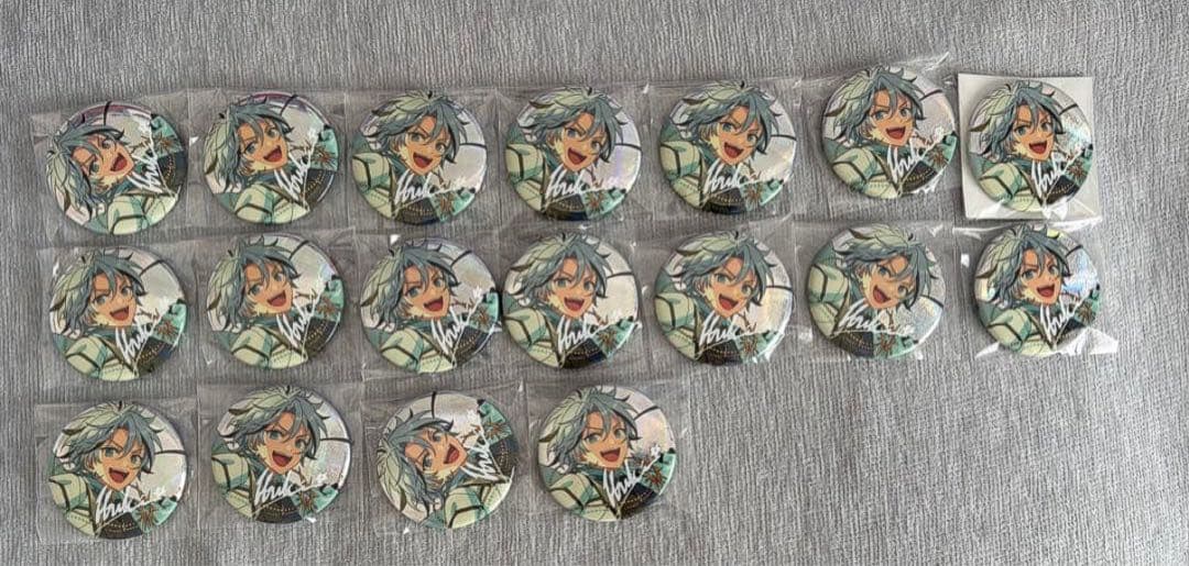 滝維吹 9周年缶バッジ 60点