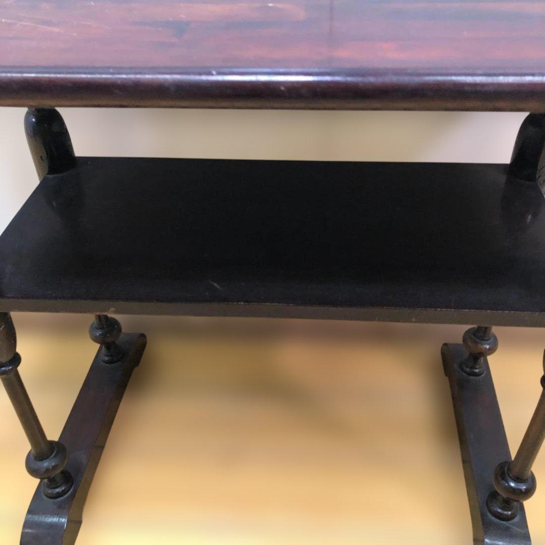 送料無料 アンティーク調 木製テーブル 葡萄彫刻 花台 飾り棚 　251214