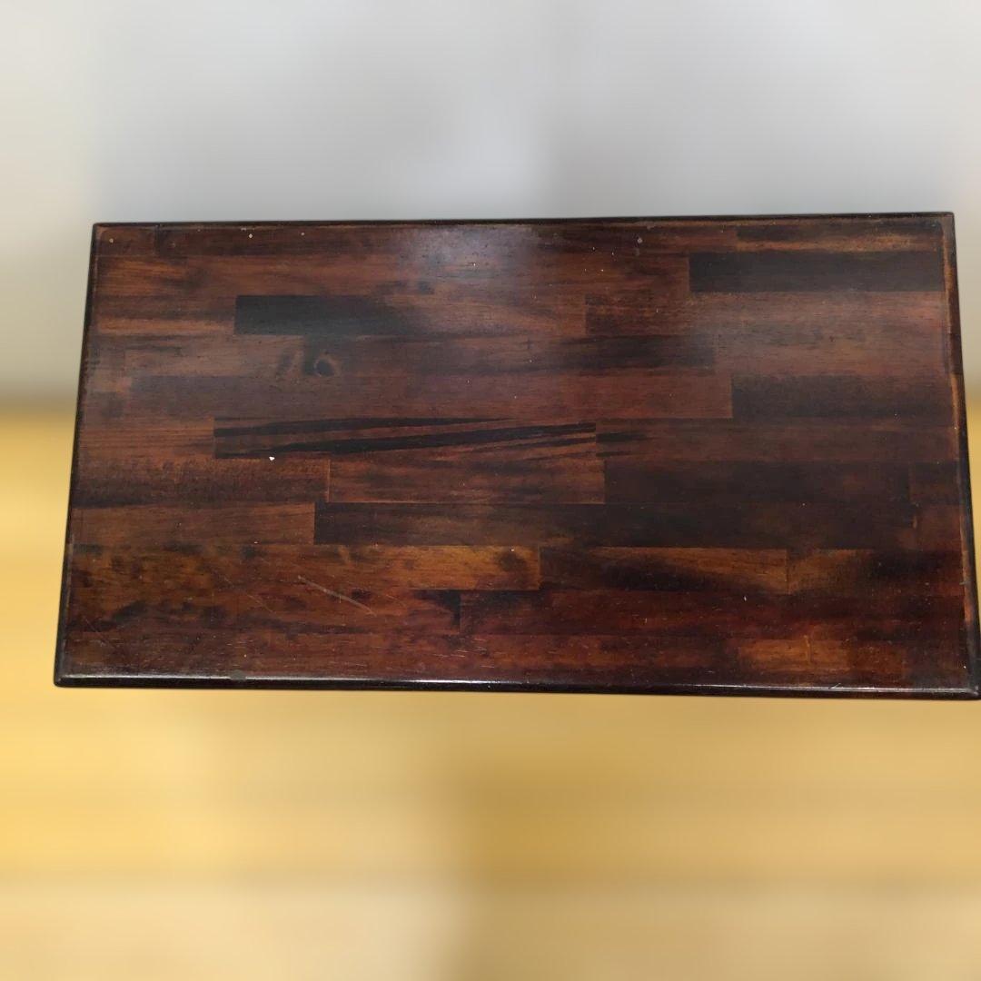 送料無料 アンティーク調 木製テーブル 葡萄彫刻 花台 飾り棚 　251214