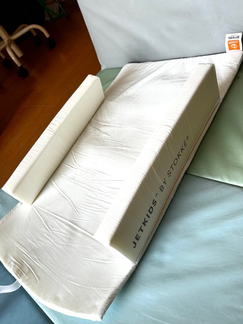 美品　JETKIDS by STOKKE 水色　キャリーカート 旅行用品　箱付き