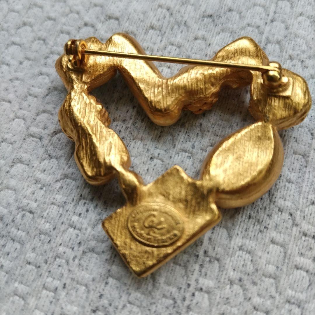 Christian Lacroix ブローチ