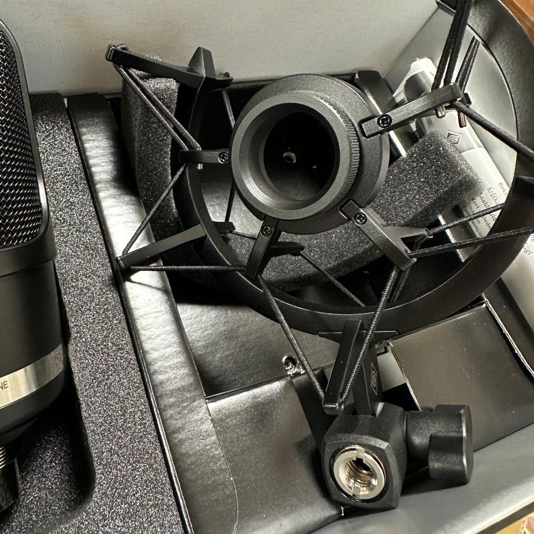 【新品未使用】Neumann ノイマンTLM 107 黒 Studio set