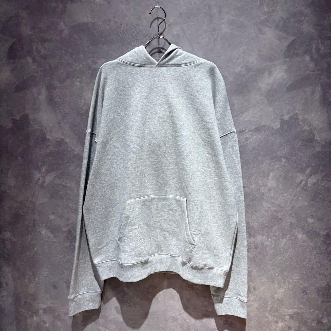 【送料無料】 新品未使用 FEAROFGOD ESSENTIALS パーカー