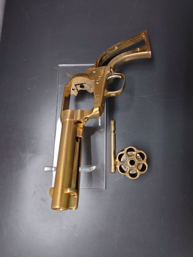 マルシン　コルト　SAA45 金属　22kメッキ　モデルガン 　グリップ無し