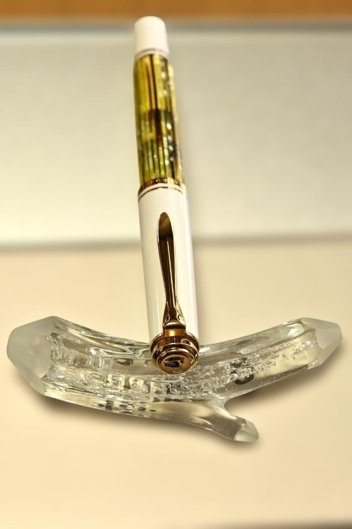 Pelikan 万年筆 スーベレーン 400　ホワイトトータス