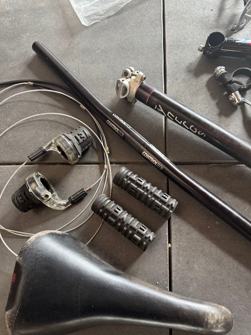 期間限定値下　Fat chance yo eddy 18.5インチ