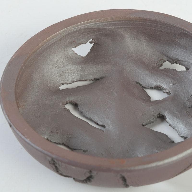 常滑焼　小西洋平作　切練込　香炉　透かし蓋　共箱　V　9623