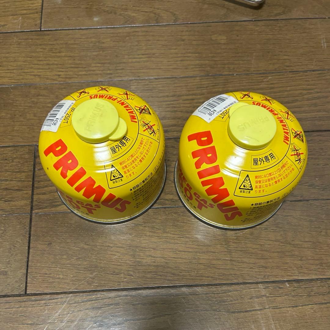 イワタニ プリムス ツーバーナーコンロ　P-2CA ＆ 専用グリル&OD缶2缶付