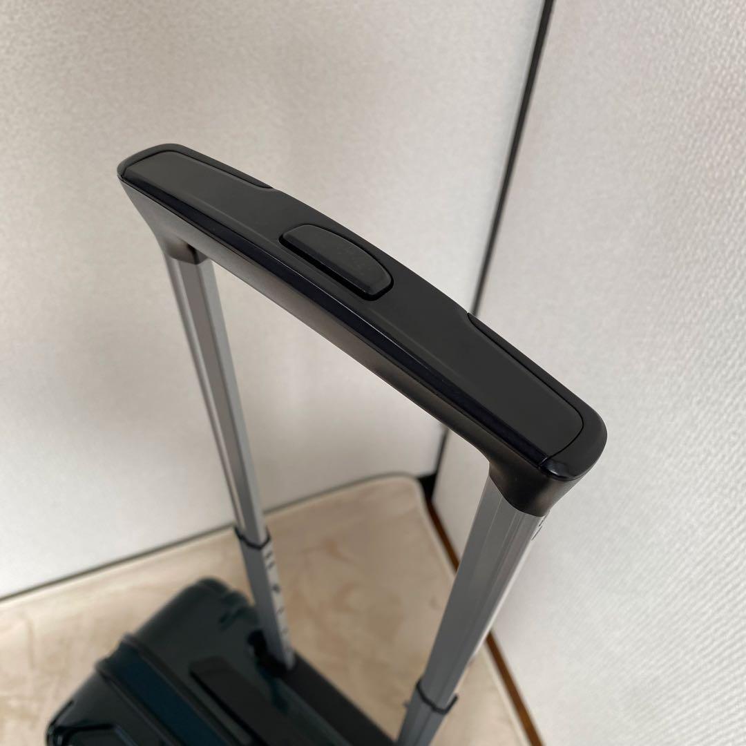 【美品　現行品】ゼロハリバートン　ZRP-ZX キャリーケース　32L