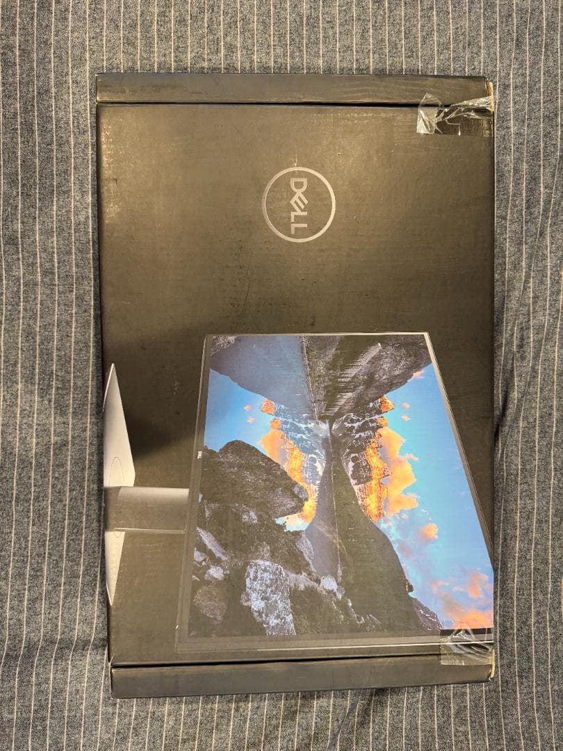 新品・未使用 Dell U2520D モニター 本体