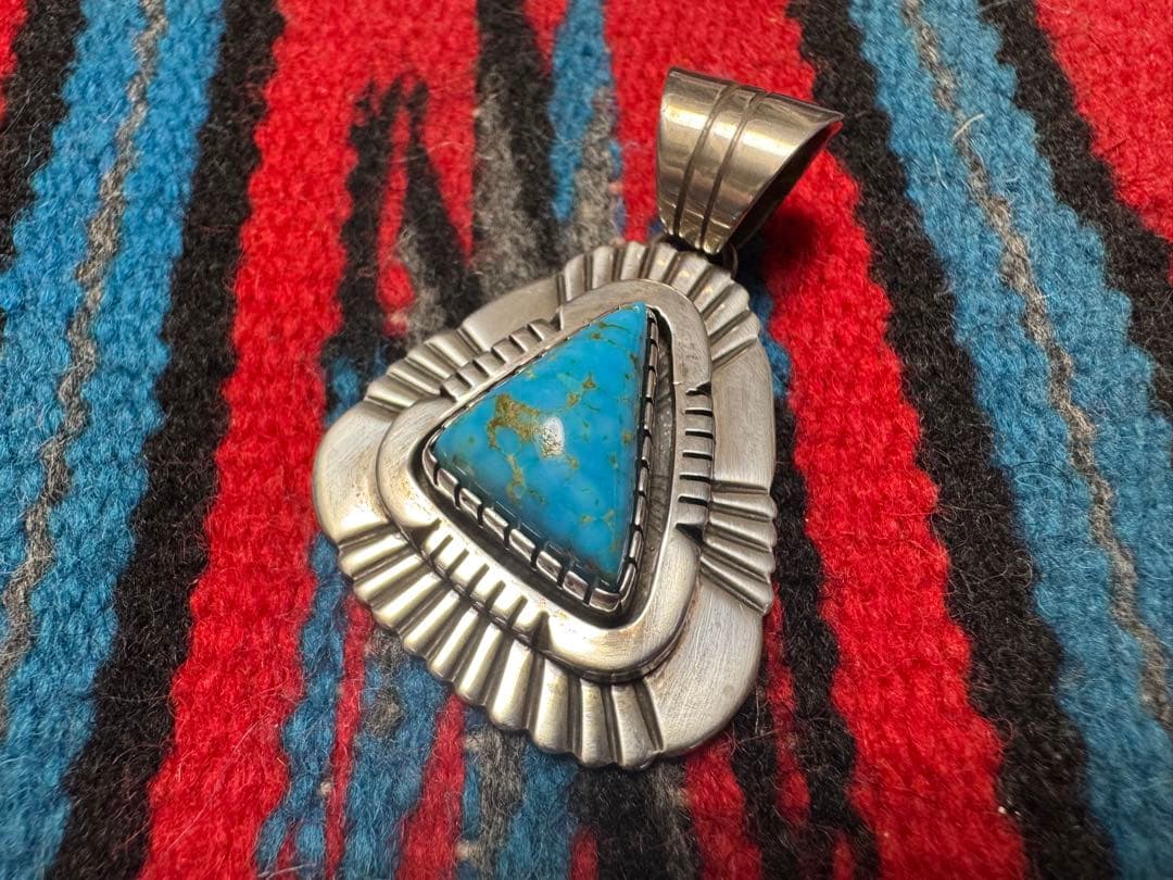 最終 デルバートバンデバー ペンダントトップ ブルージェムターコイズ ナバホ族