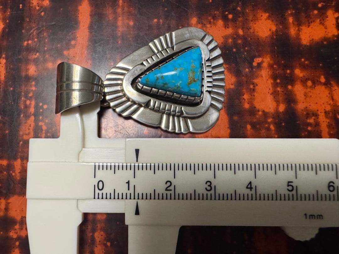 最終 デルバートバンデバー ペンダントトップ ブルージェムターコイズ ナバホ族