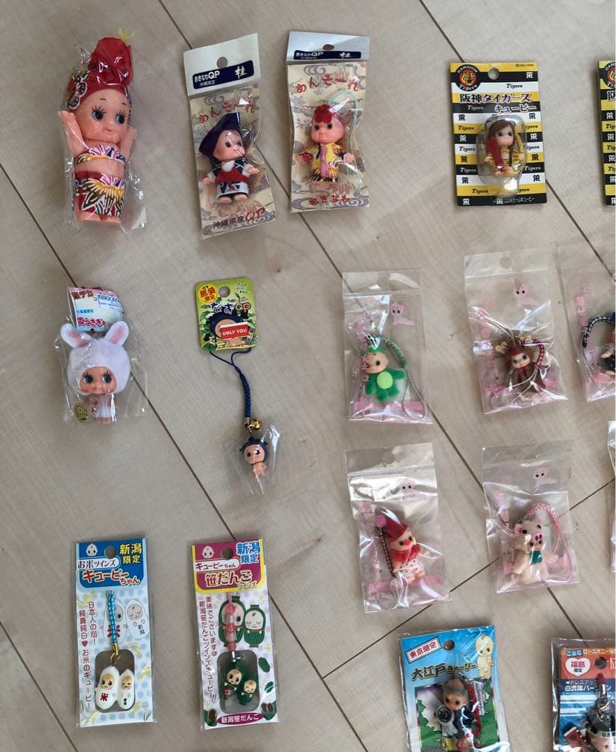 ☆未使用☆ご当地 限定 キューピー ストラップ 50個セット まとめ売り