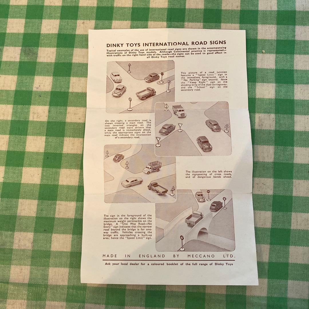 DINKY TOYS no771 ロードサイン