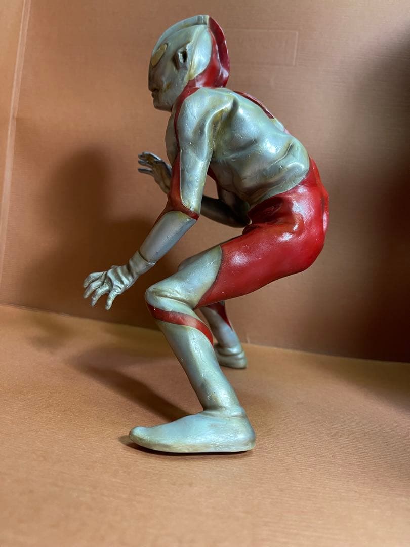 ウルトラマン　ネロンガ　ガレージキット　22cm