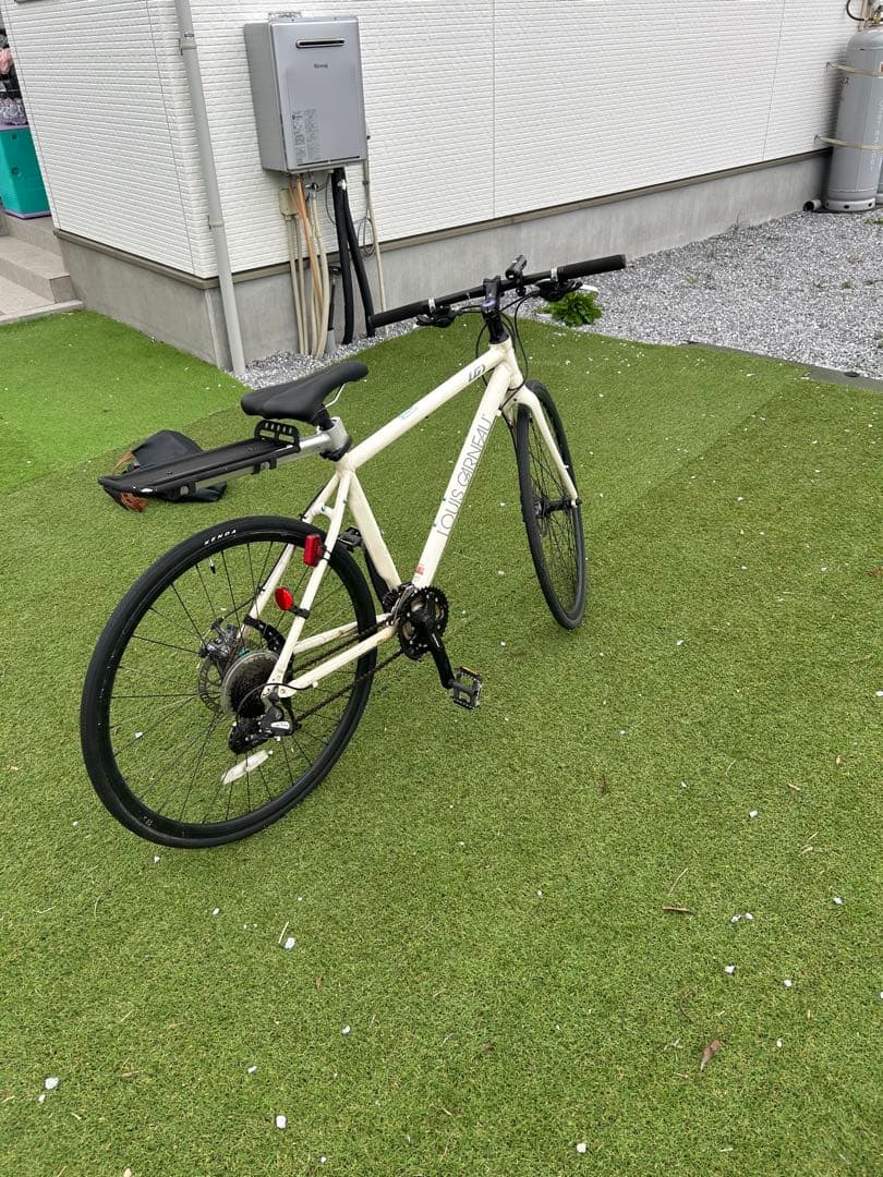 LOUIS GARNEAU クロスバイク ホワイト 24段変速（前3✖️後8）