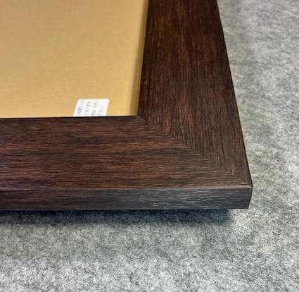 F20 額縁 ダークブラウン　アクリル入り