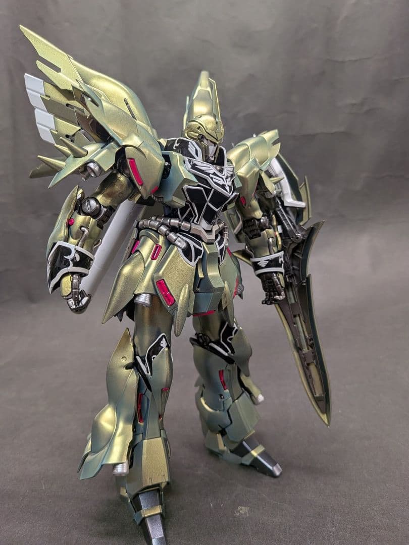 機動戦士ガンダムUC MGシナンジュ（クワトロ・バジーナ専用）