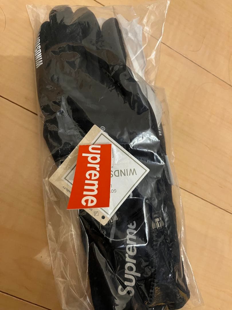 Supreme WINDSTOPPER® Zip Gloves Mサイズ