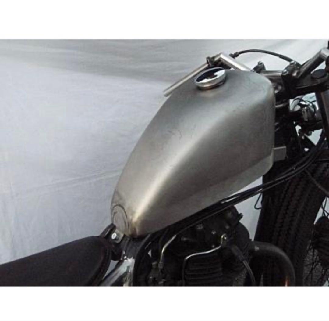 250tr スポーツスタータンク　ボルトオン　部品屋K&W 定価55000円