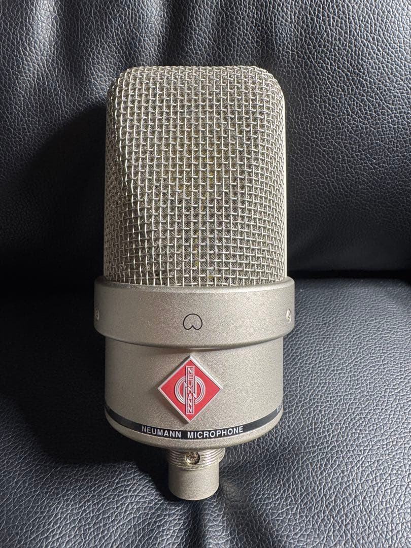 NEUMANN TLM49 ノイマン