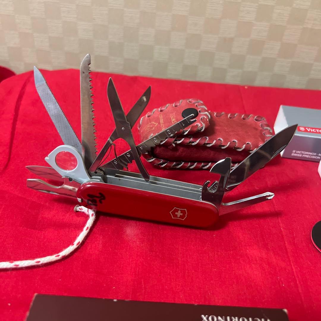 Victorinox スタンダード　四点