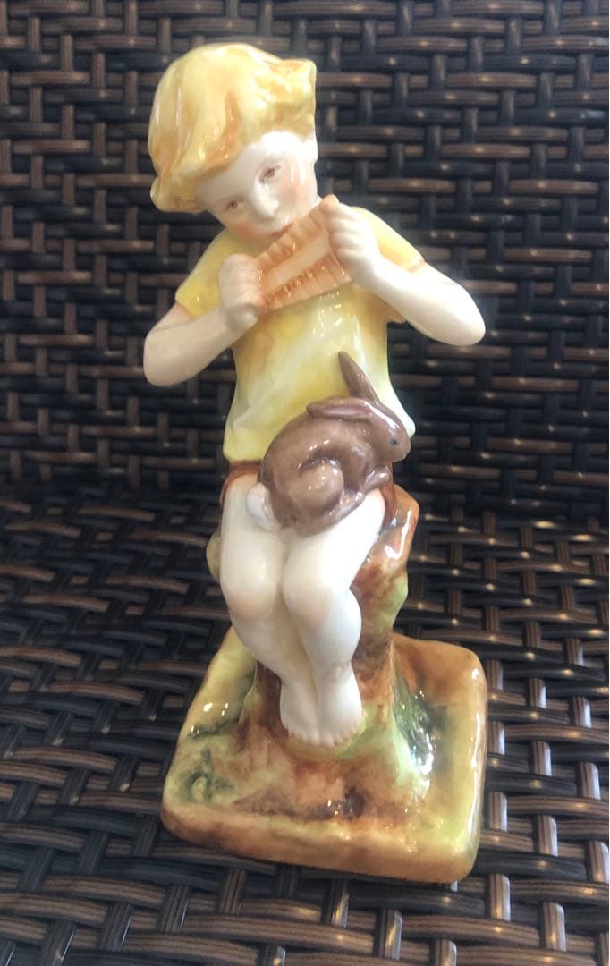 ヴィンテージ ロイヤルウースター フィギュリン　ピーターパン フィギュア