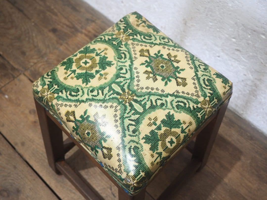 1367 ヴィンテージ　スツール　椅子　イス　チェア　古家具　レトロ　カフェ