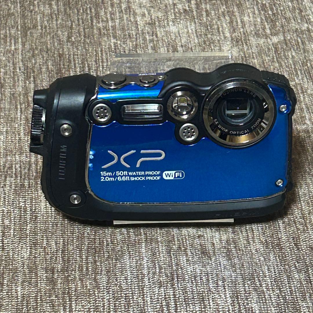 動作品　FUJIFILM FinePix XP200 ブルー コンデジ　防水防塵