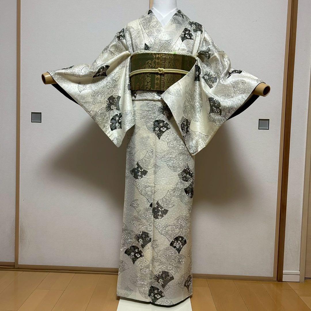 森谷33未使用近い　美品　袷　化繊 フルセット 扇花模様