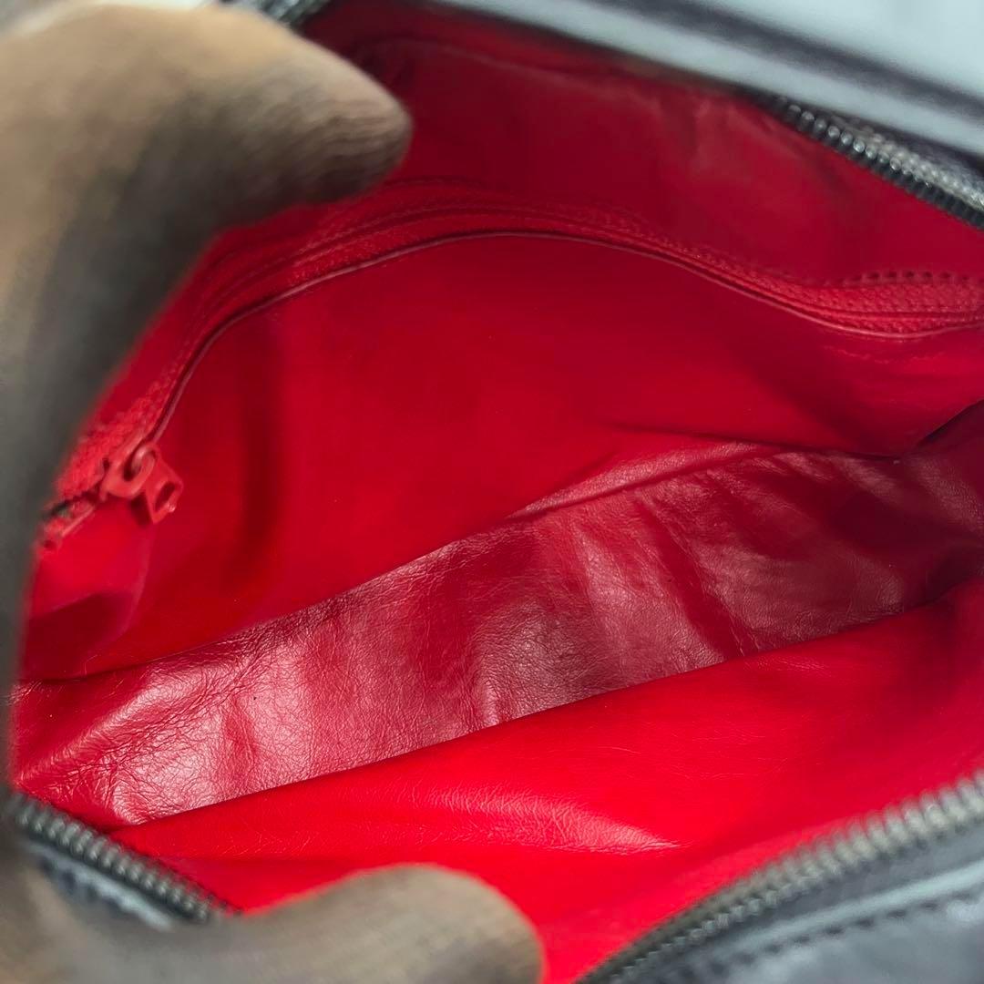 美品希少✨カルティエ ショルダーバッグ パンテール 金具 ロゴ レザー 本革