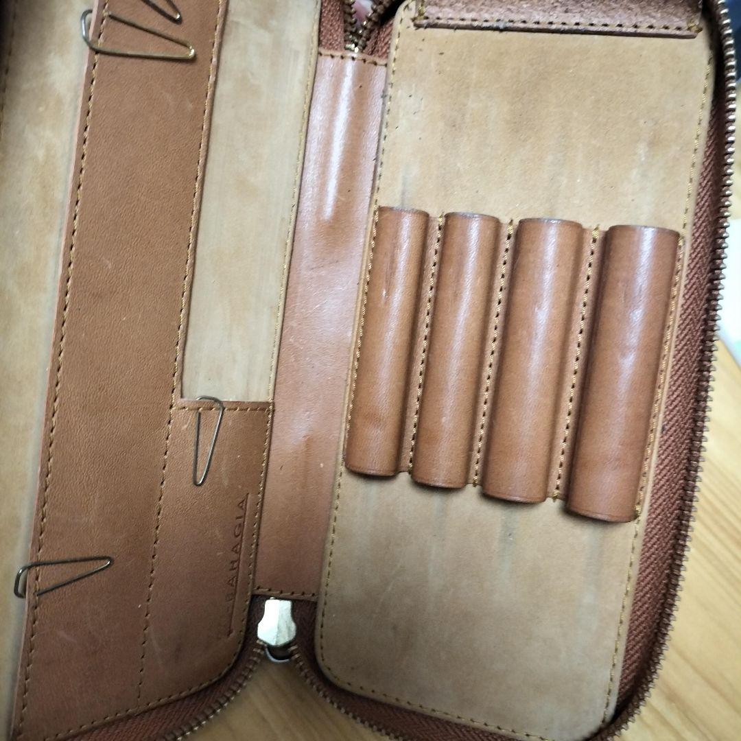 バハギアペンケース、プエブロレザー最終値下げ