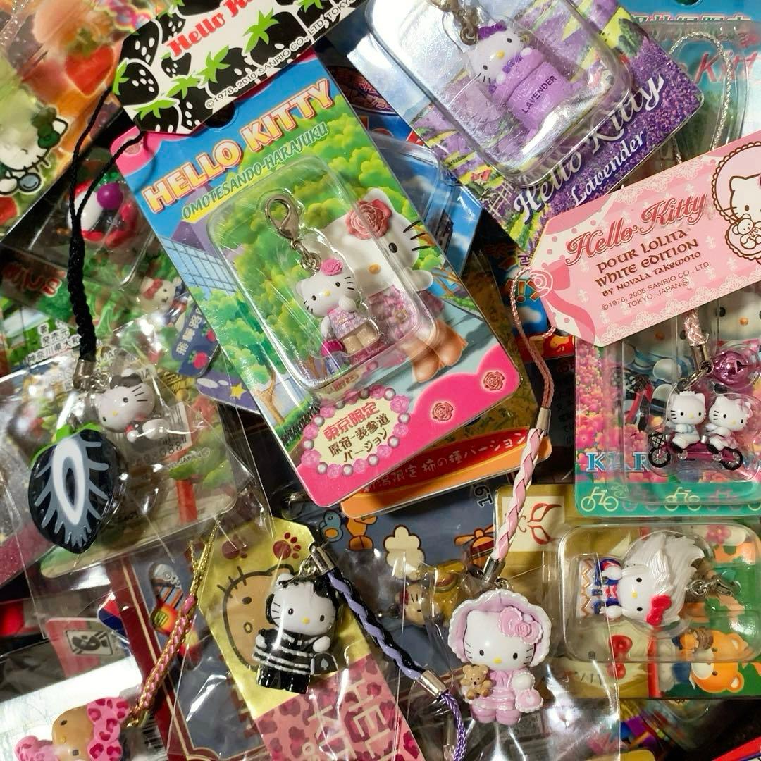 ご当地キティ359個　ロリータ/イチゴ根付/コラボ/非売品等　入手困難 多数