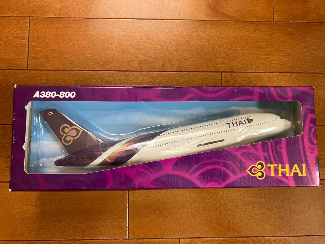 タイ航空　エアバスA380-800　旅客機模型 D