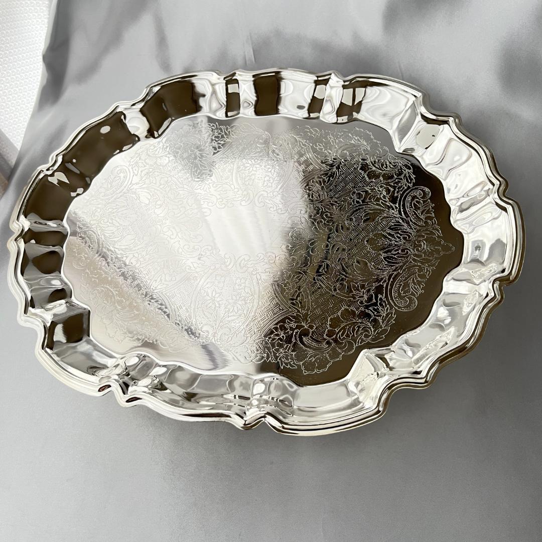 【LEONARD】 チッペンデールのギャラリートレー 37 cm フット付