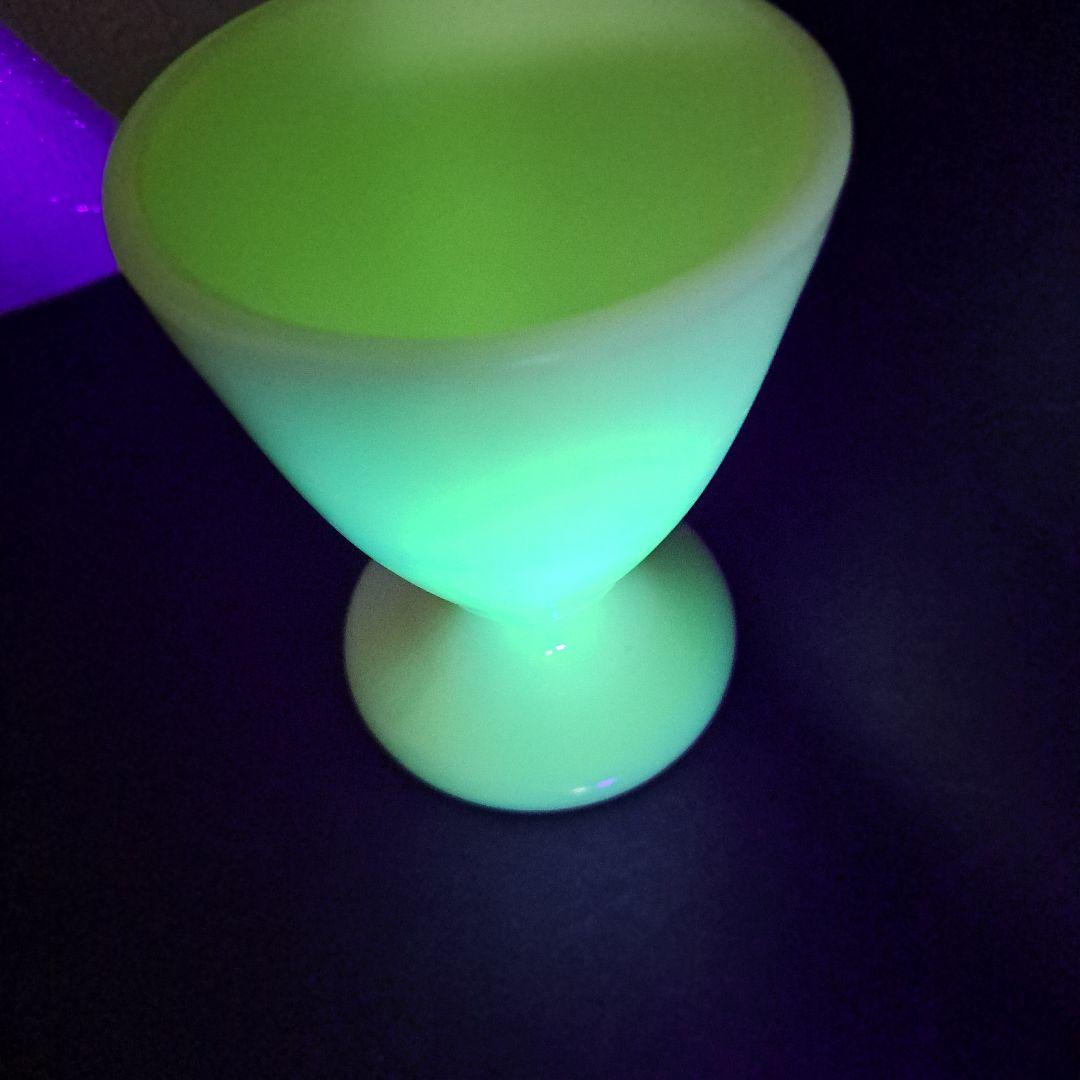 ウラン硝子　乳白　マッキータンブラー　USA 　ファイヤーキング社　1930年