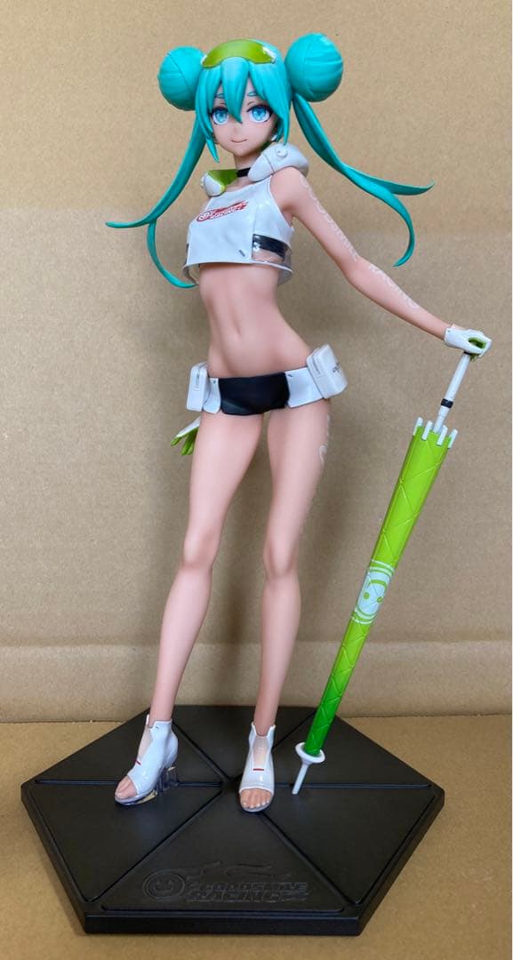 Max Factory 初音ミク　レーシングミク　2022 Tropical