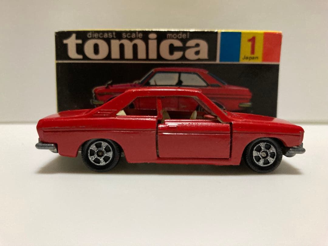トミカ　No.1 黒箱　日本製　ニッサン　ブルーバードSSSクーペ　1Aホイール