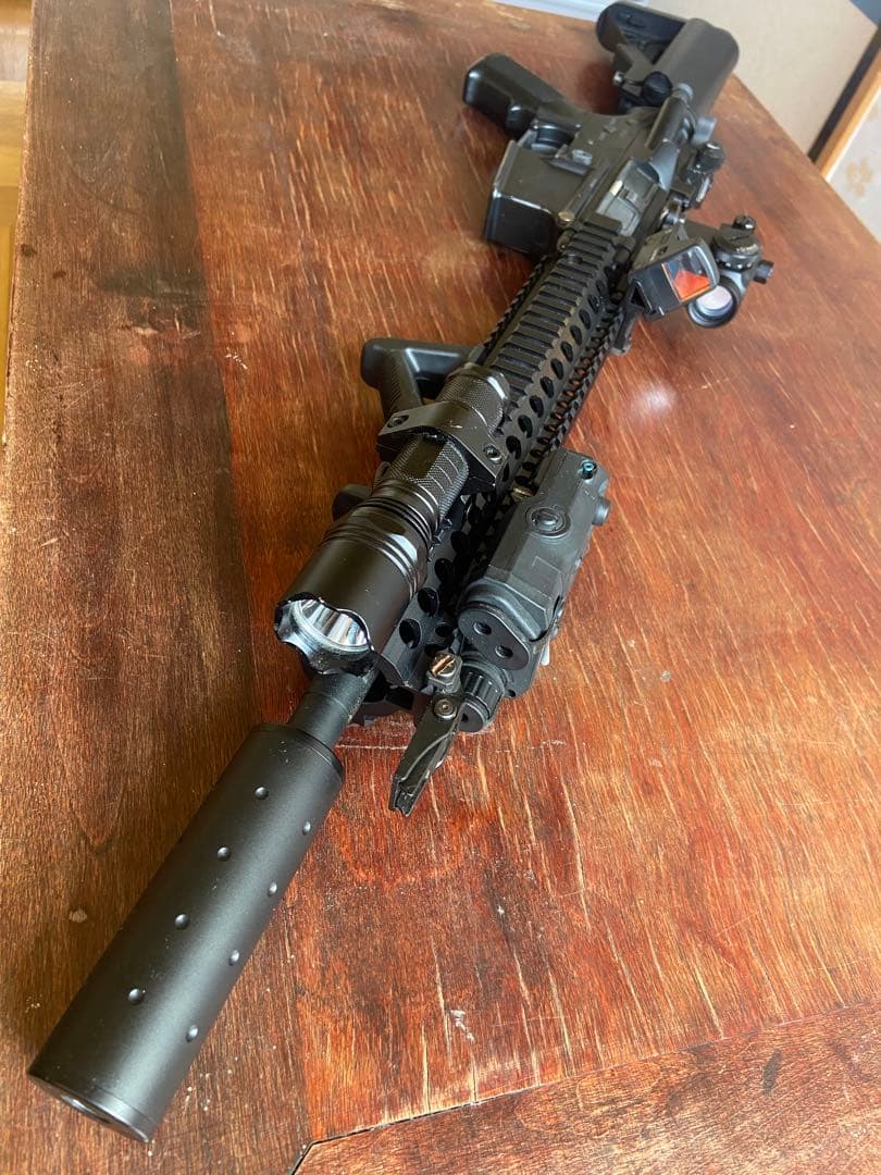 電動ガン　東京マルイ次世代　SOPMOD M4A1