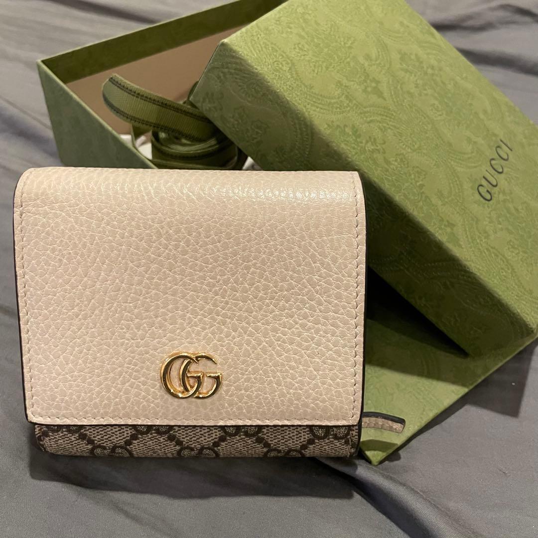 ※即購入OK※【正規品】 GUCCI 二つ折り財布　GGマーモント ホワイト