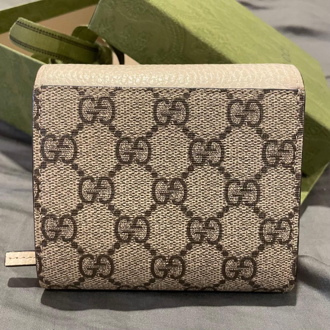 ※即購入OK※【正規品】 GUCCI 二つ折り財布　GGマーモント ホワイト