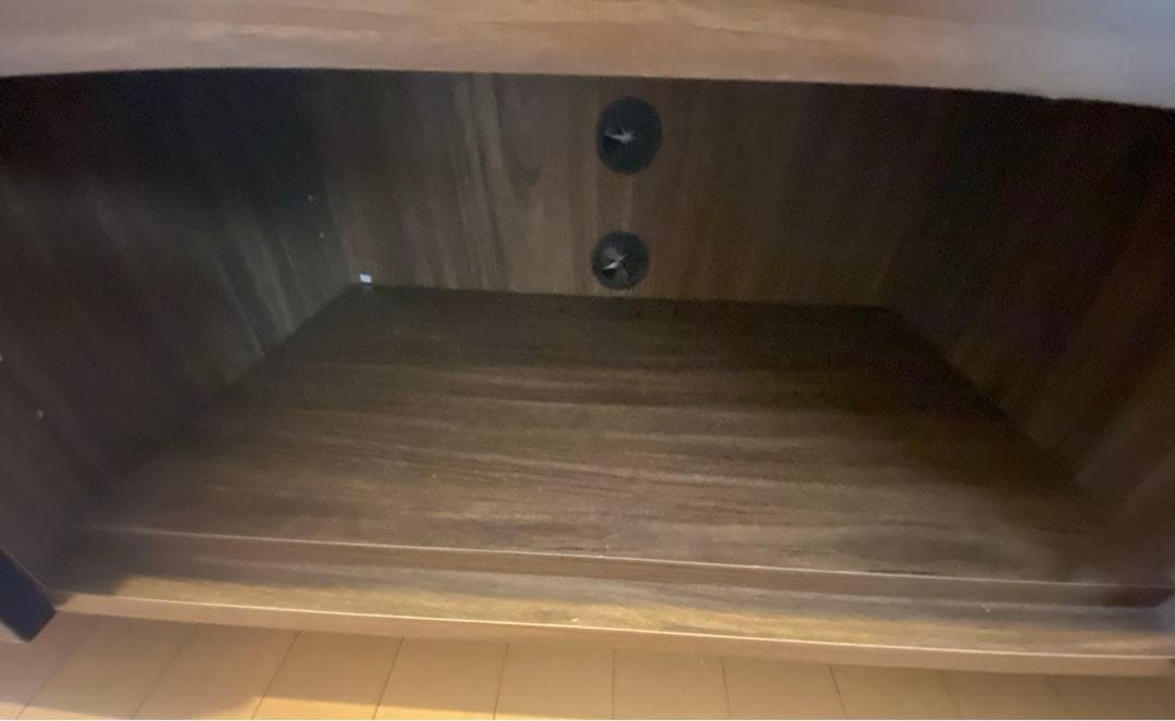 JACKALL フラットなフォルムのテレビ台　(ローボード幅148cm )