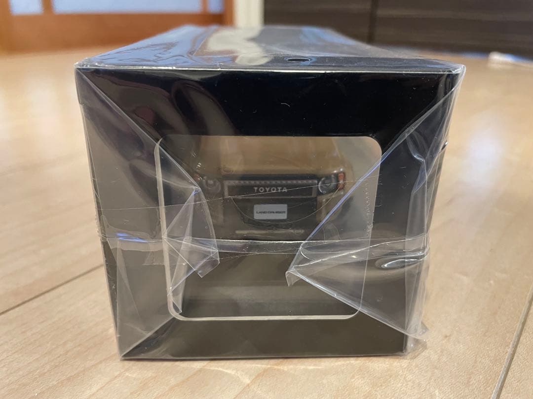 ランドクルーザー250 ミニカー　1/30