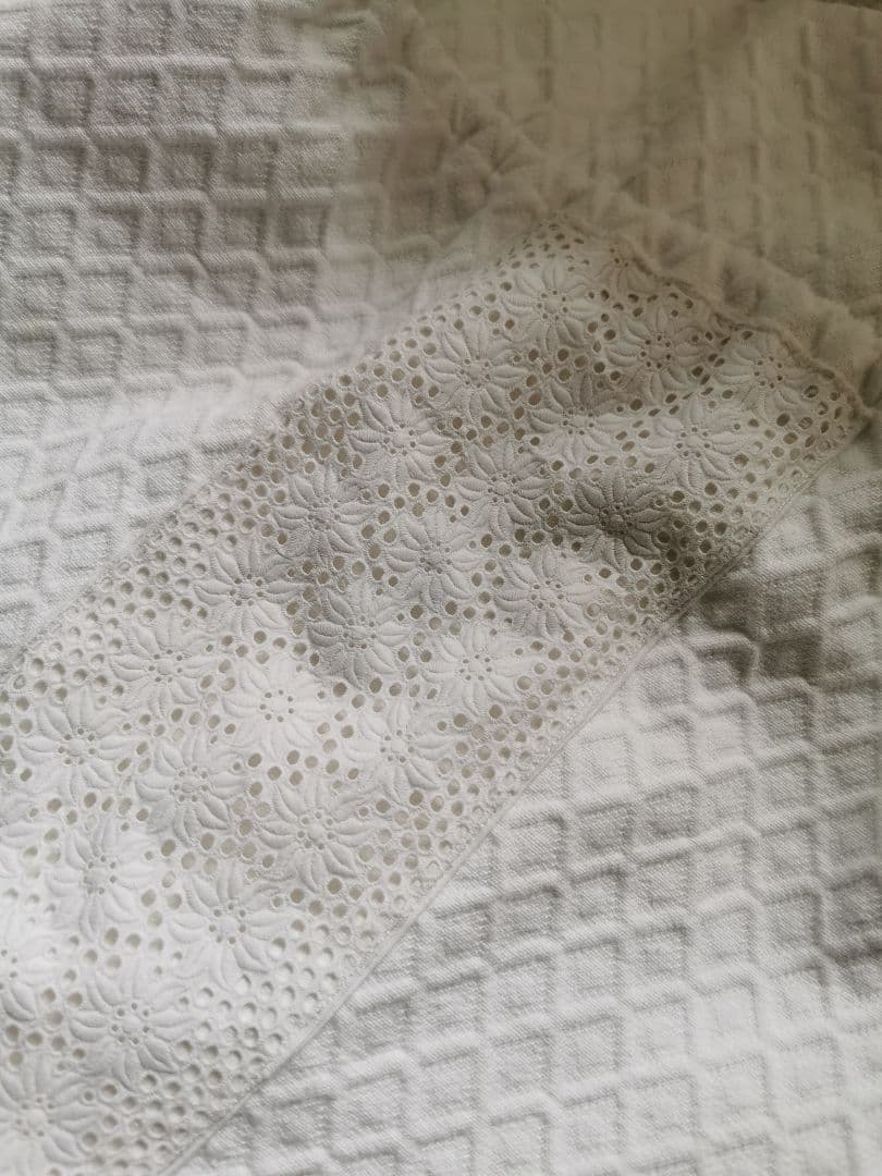 ヴィンテージ ピケドプロヴァンス ガロン花レース刺繍 菱模様織ふっくらラージ巾着