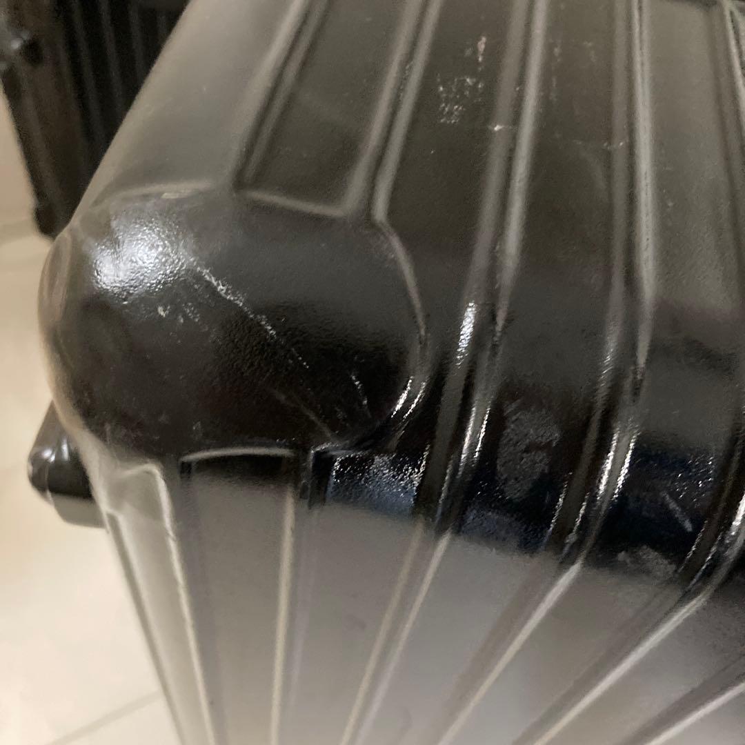 リモワ　サルサスーツケース　2輪